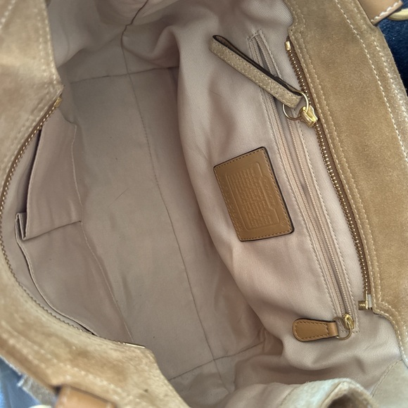 Coach Tan Suede Handbag + Coach leather wallet - Picture 4 of 14